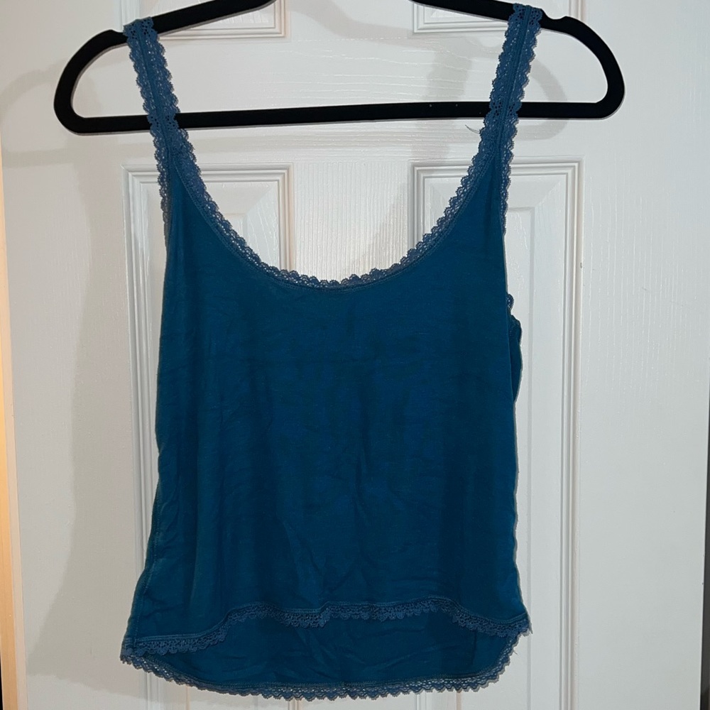 American Eagle Large Turquoise Tank - Picture 3 of 3
